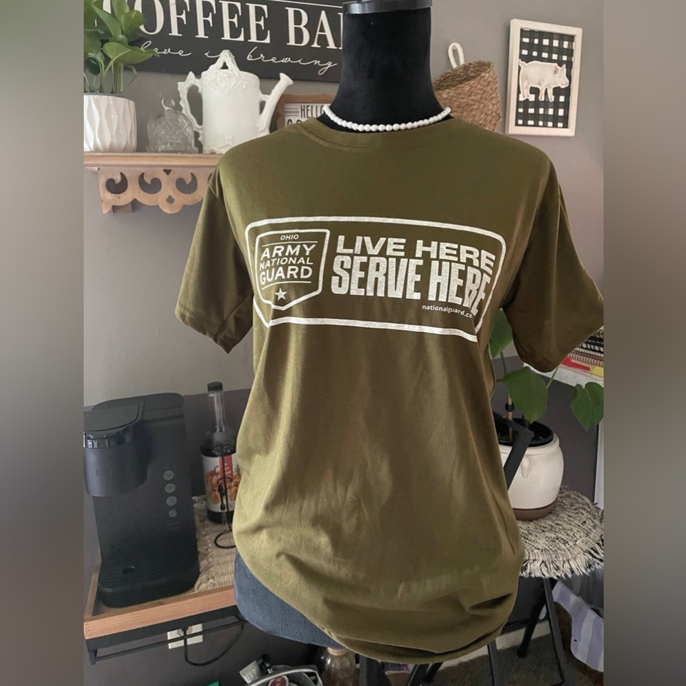 NWOT Army National Guard Olive Green T-Shirt